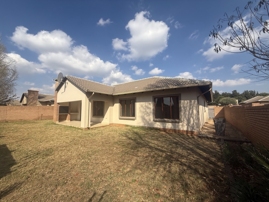 3 Bedroom Property for Sale in Equestria Gauteng