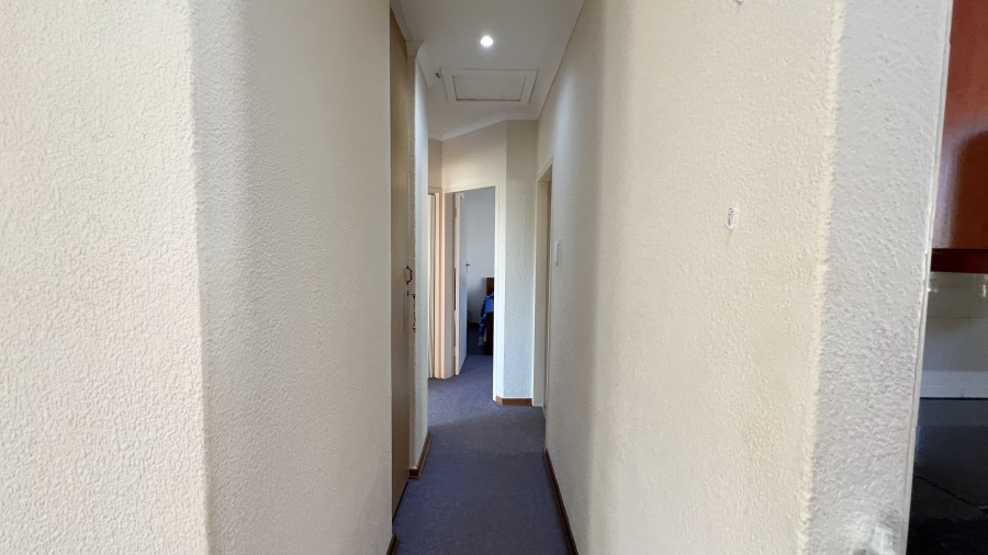 3 Bedroom Property for Sale in Greenhills Gauteng