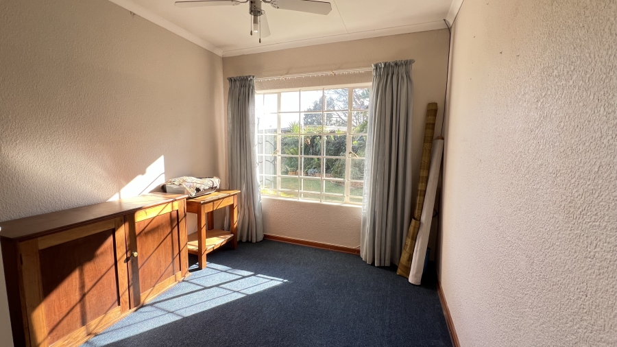 3 Bedroom Property for Sale in Greenhills Gauteng
