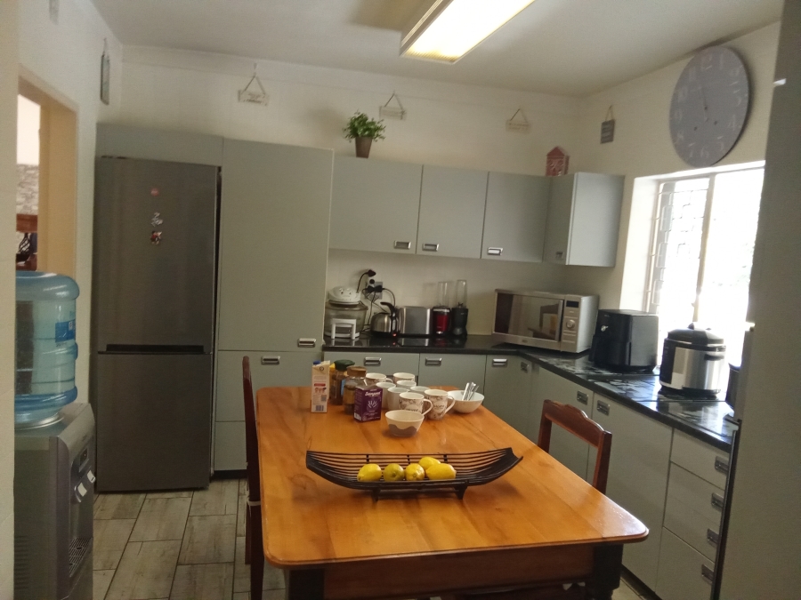 6 Bedroom Property for Sale in Florida Gauteng
