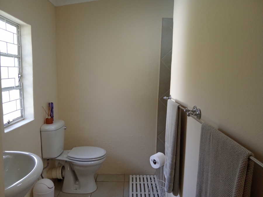 6 Bedroom Property for Sale in Florida Gauteng