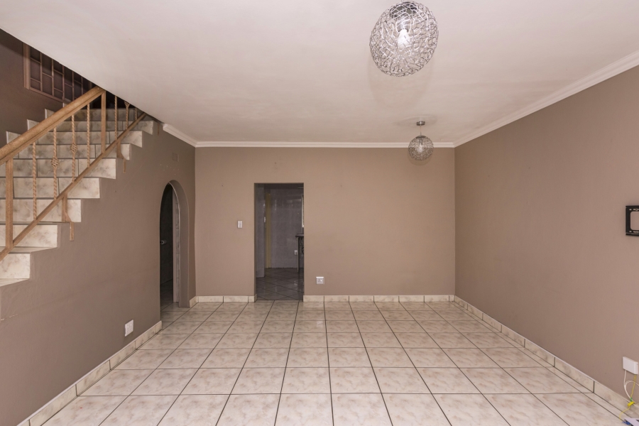 2 Bedroom Property for Sale in Primrose Hill Gauteng