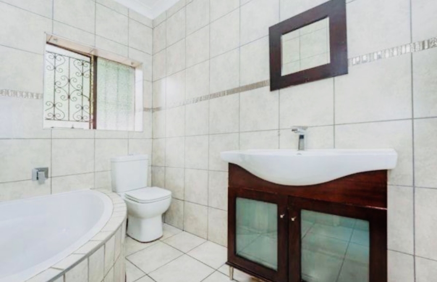 3 Bedroom Property for Sale in Marlands Gauteng