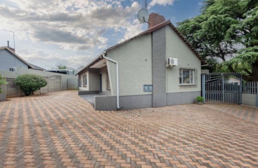 3 Bedroom Property for Sale in Marlands Gauteng