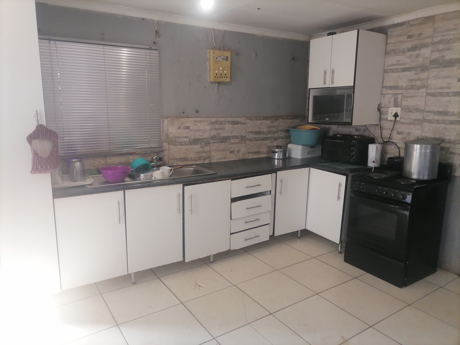 2 Bedroom Property for Sale in Soshanguve South Ext 8 Gauteng