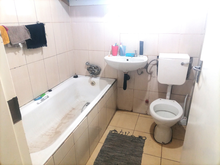 2 Bedroom Property for Sale in Soshanguve South Ext 8 Gauteng