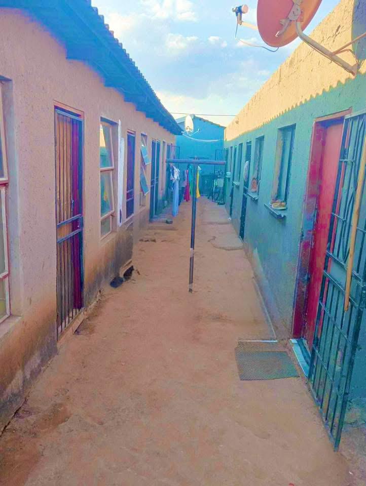 2 Bedroom Property for Sale in Soshanguve South Ext 8 Gauteng