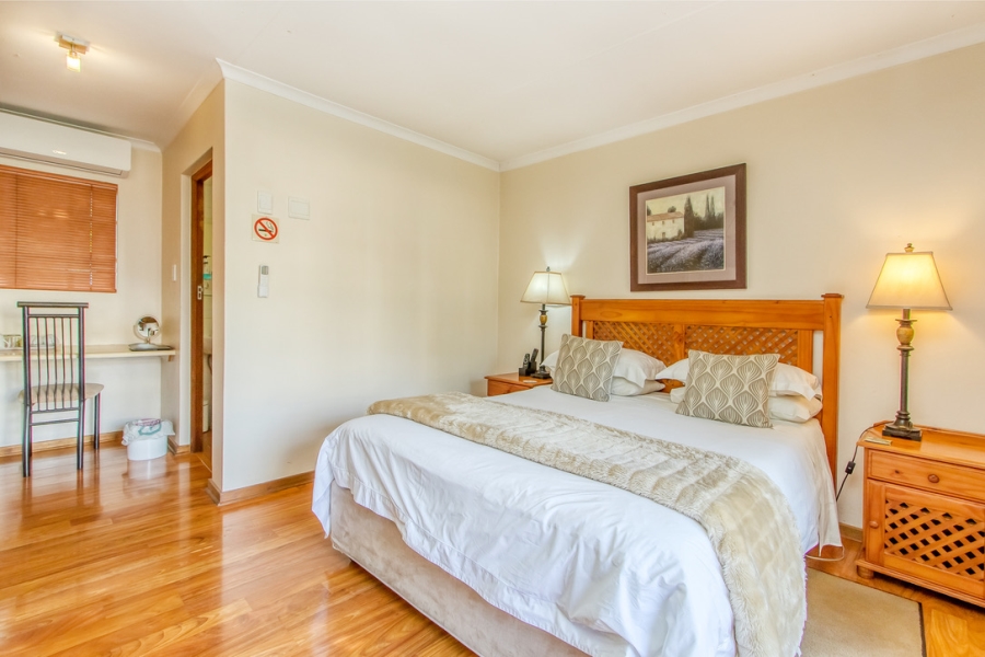 10 Bedroom Property for Sale in Blackheath Gauteng
