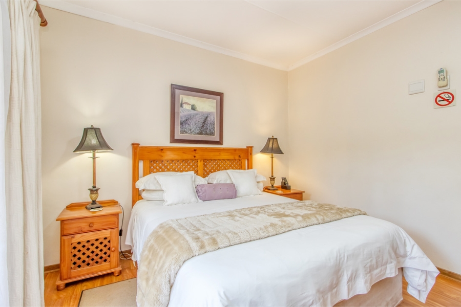 10 Bedroom Property for Sale in Blackheath Gauteng