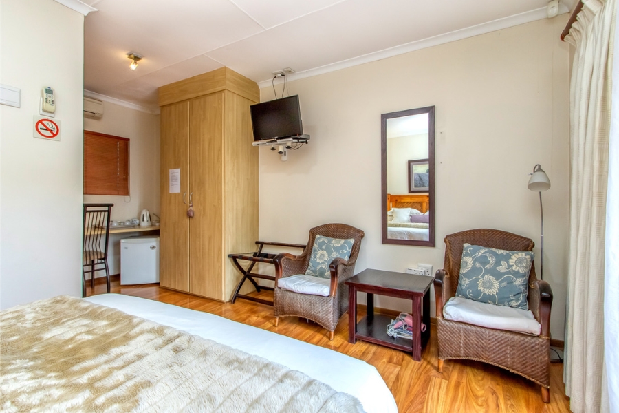 10 Bedroom Property for Sale in Blackheath Gauteng