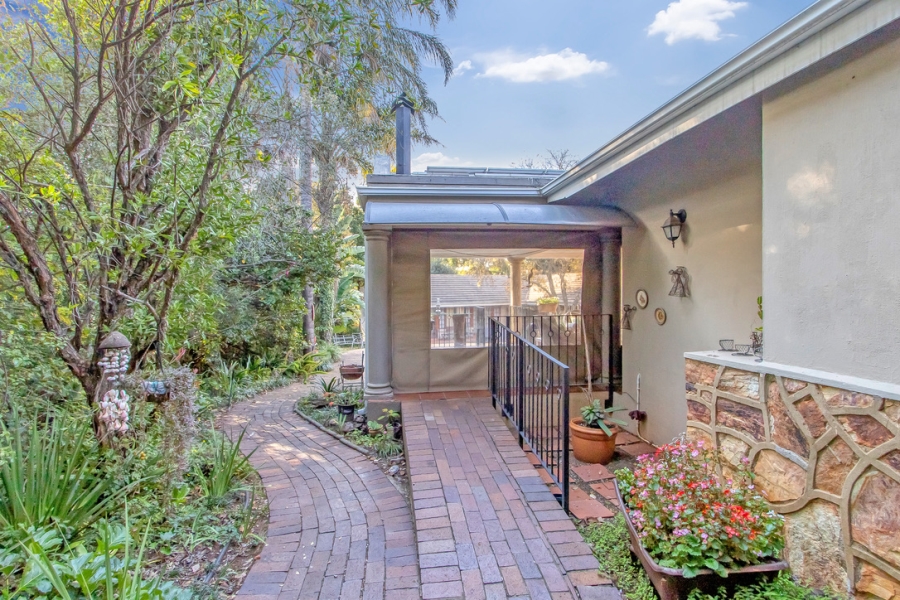 10 Bedroom Property for Sale in Blackheath Gauteng