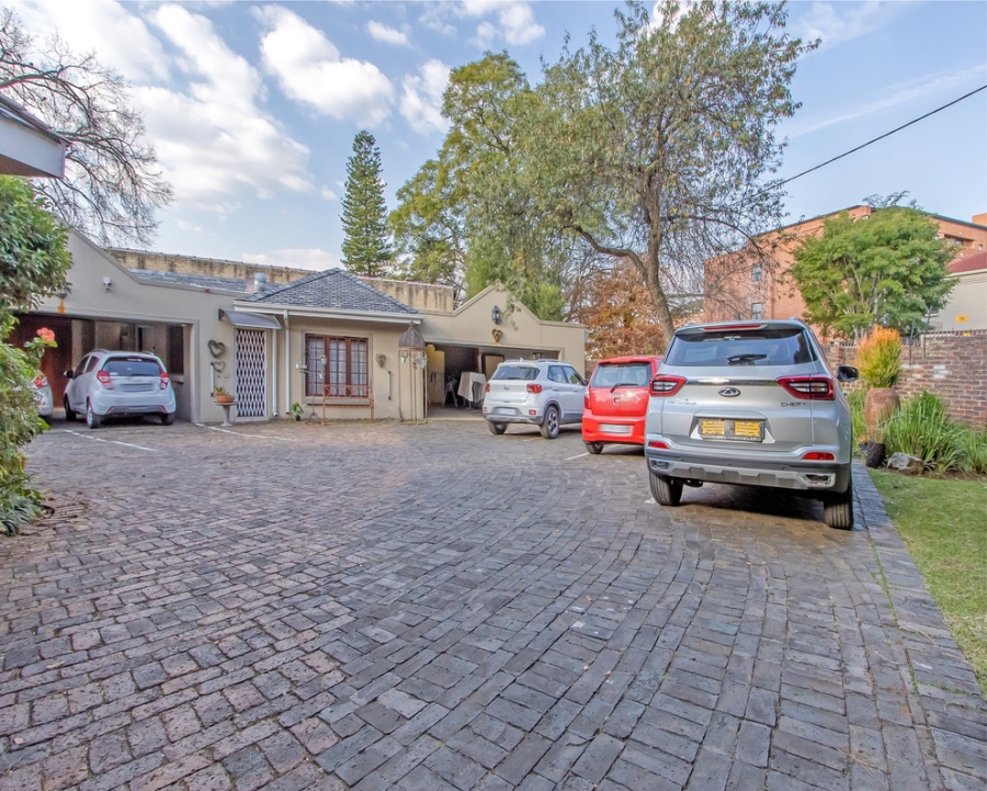 10 Bedroom Property for Sale in Blackheath Gauteng