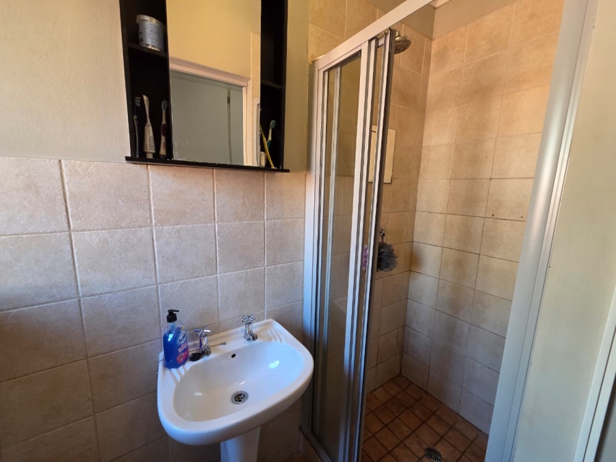 2 Bedroom Property for Sale in Montana Gauteng