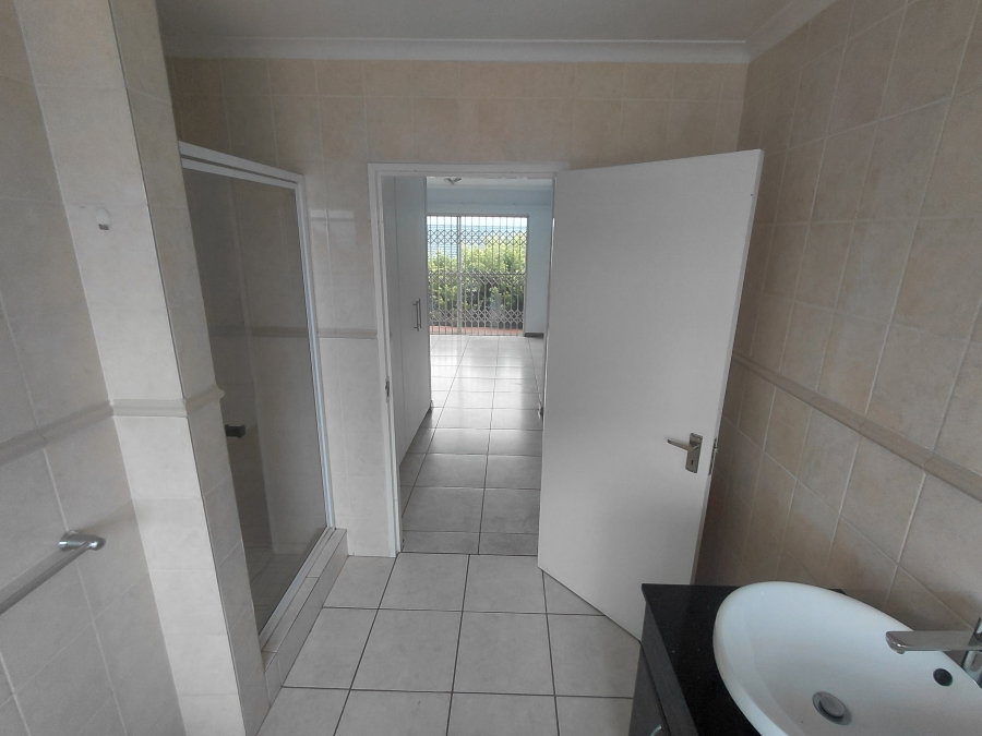 To Let 3 Bedroom Property for Rent in New Redruth Gauteng