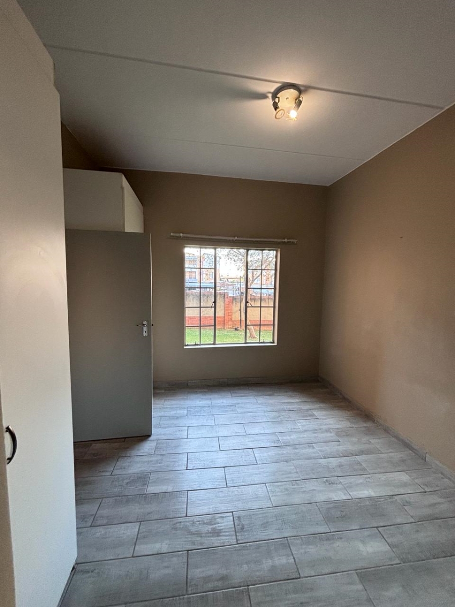 To Let 3 Bedroom Property for Rent in North Riding Gauteng