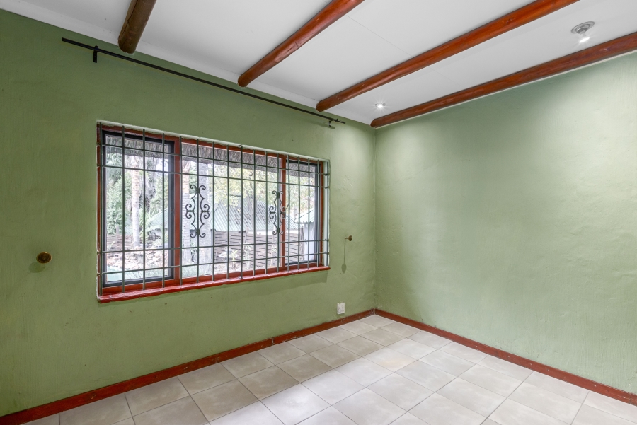 To Let 4 Bedroom Property for Rent in Edenburg Gauteng
