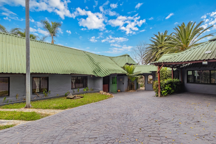 To Let 4 Bedroom Property for Rent in Edenburg Gauteng