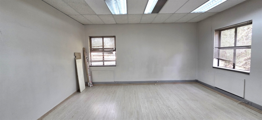 To Let Commercial Property for Rent in Epsom Downs Gauteng