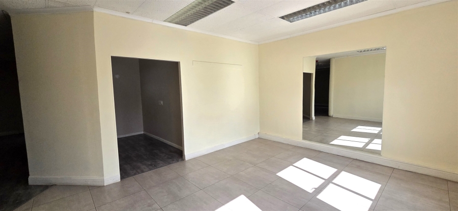 To Let Commercial Property for Rent in Epsom Downs Gauteng