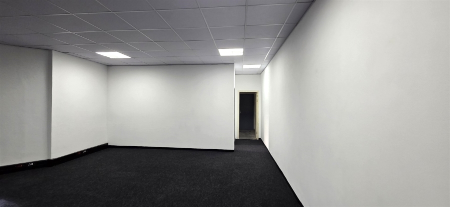 To Let Commercial Property for Rent in Epsom Downs Gauteng