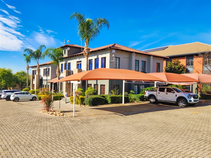 To Let Commercial Property for Rent in Ruimsig Gauteng