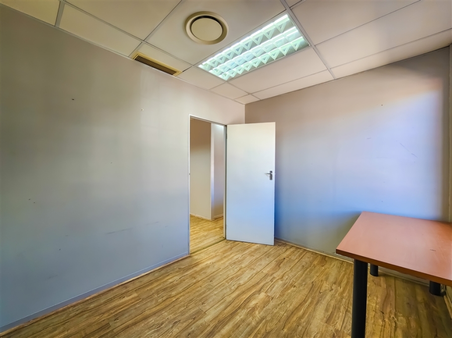 To Let Commercial Property for Rent in Ruimsig Gauteng