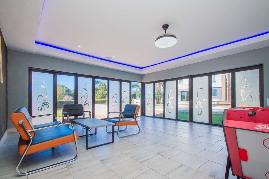 7 Bedroom Property for Sale in Chancliff A H Gauteng