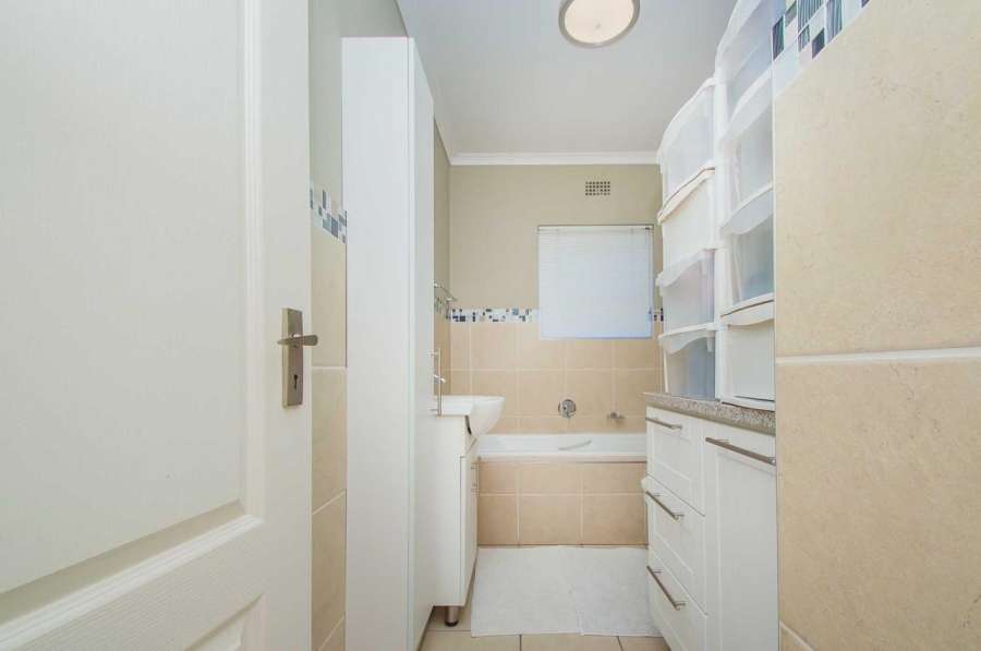 3 Bedroom Property for Sale in Rangeview Gauteng