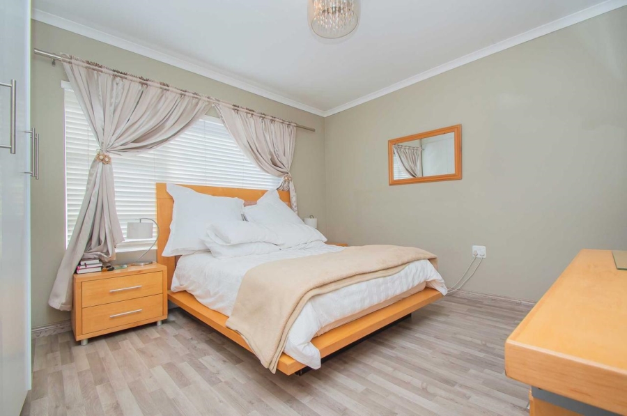 3 Bedroom Property for Sale in Rangeview Gauteng