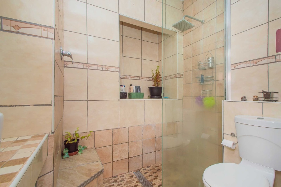 3 Bedroom Property for Sale in Weltevreden Park Gauteng