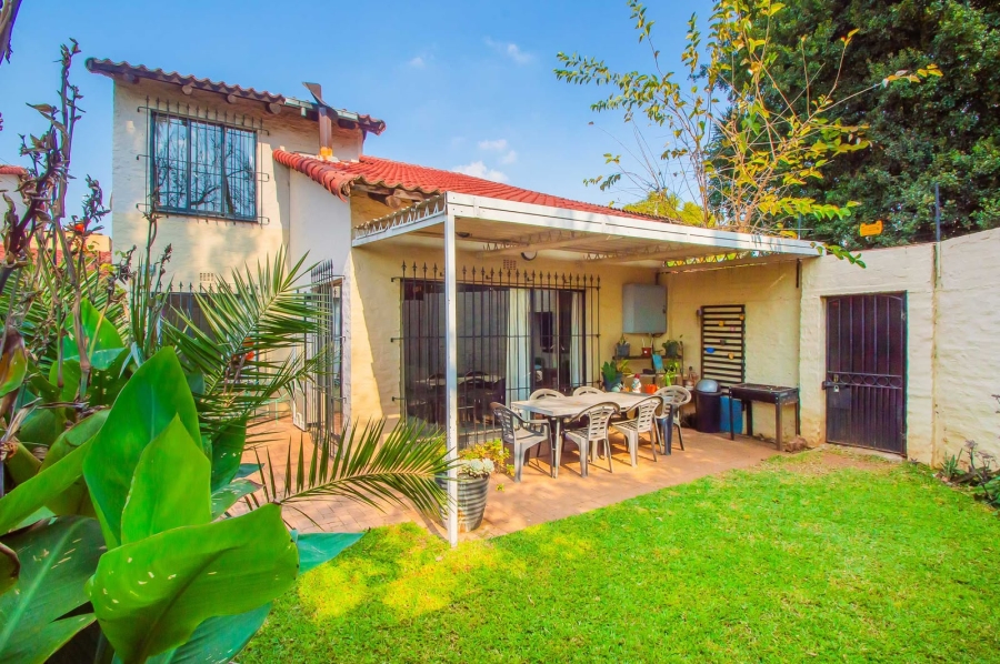 3 Bedroom Property for Sale in Weltevreden Park Gauteng