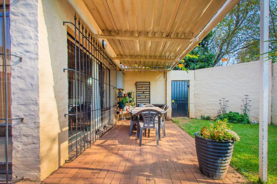 3 Bedroom Property for Sale in Weltevreden Park Gauteng