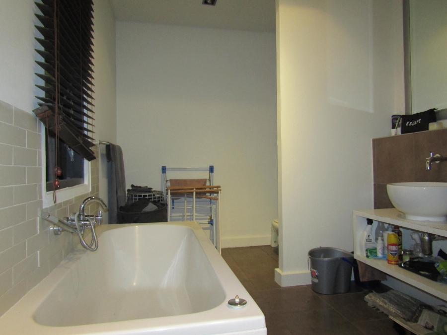 1 Bedroom Property for Sale in Newtown Gauteng