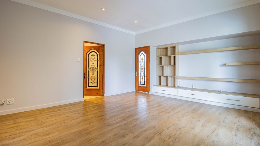 4 Bedroom Property for Sale in Craighall Park Gauteng