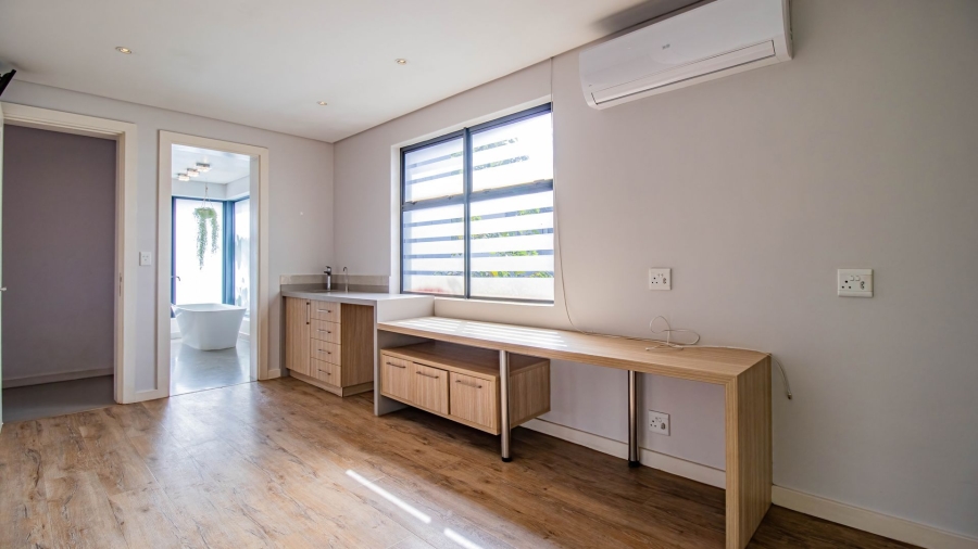 4 Bedroom Property for Sale in Craighall Park Gauteng