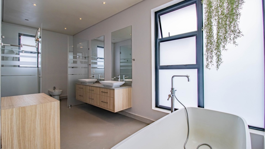 4 Bedroom Property for Sale in Craighall Park Gauteng