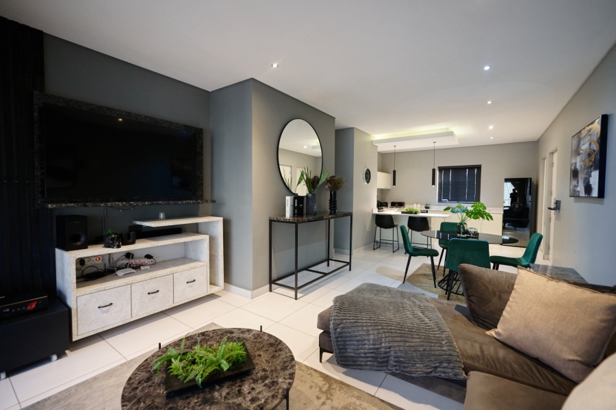To Let 2 Bedroom Property for Rent in Hyde Park Gauteng