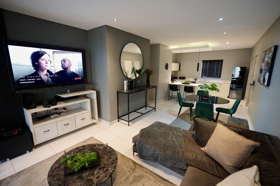 To Let 2 Bedroom Property for Rent in Hyde Park Gauteng