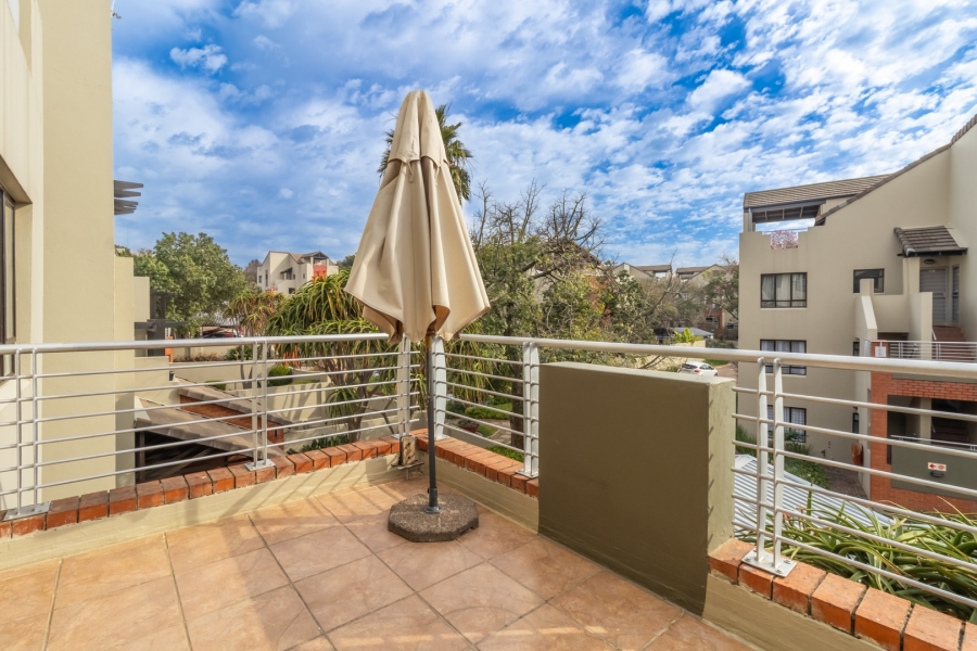 1 Bedroom Property for Sale in Lonehill Gauteng