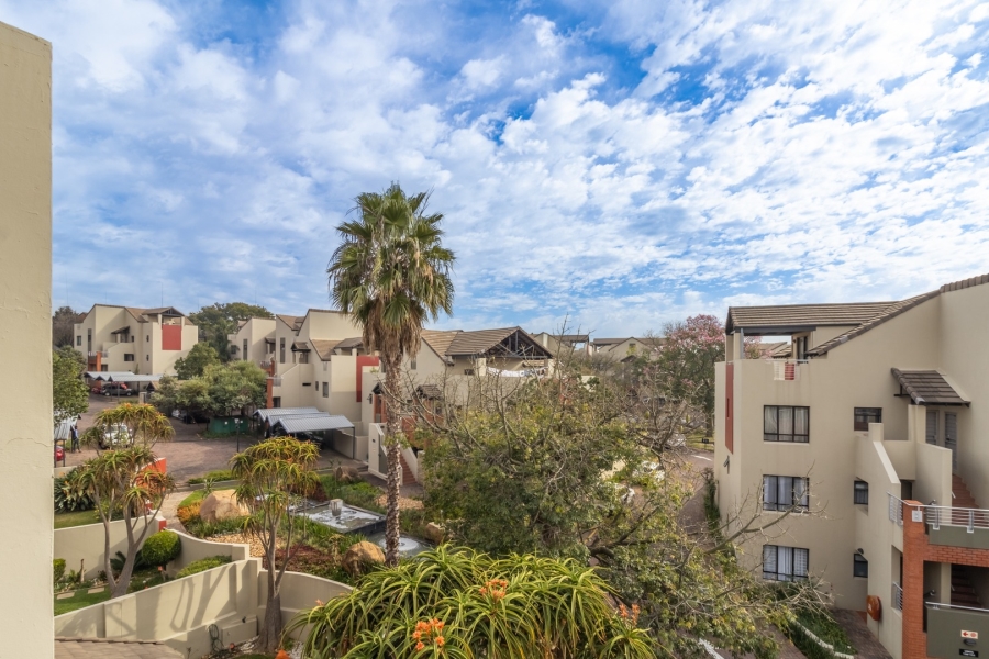 1 Bedroom Property for Sale in Lonehill Gauteng