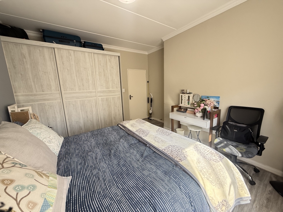 2 Bedroom Property for Sale in Broadacres Gauteng