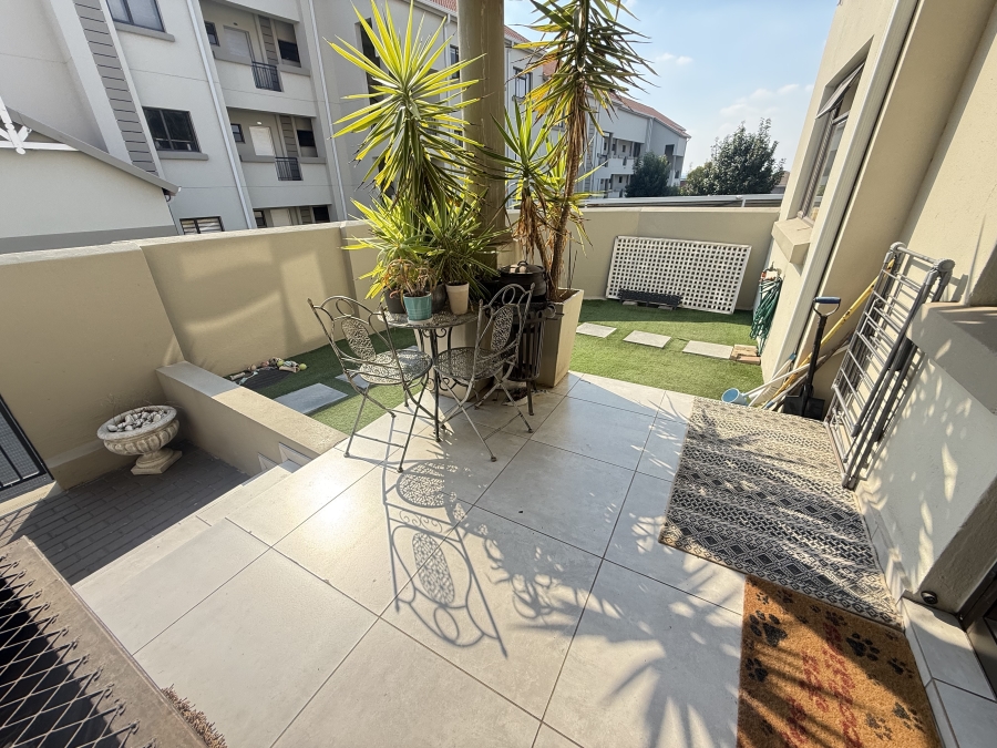 2 Bedroom Property for Sale in Broadacres Gauteng