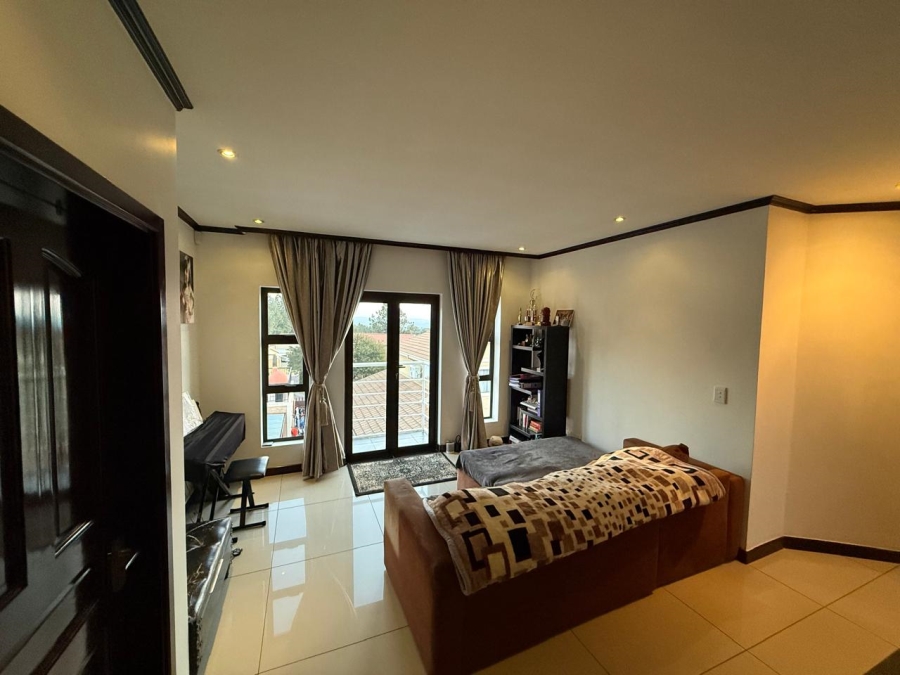 3 Bedroom Property for Sale in Carlswald Gauteng