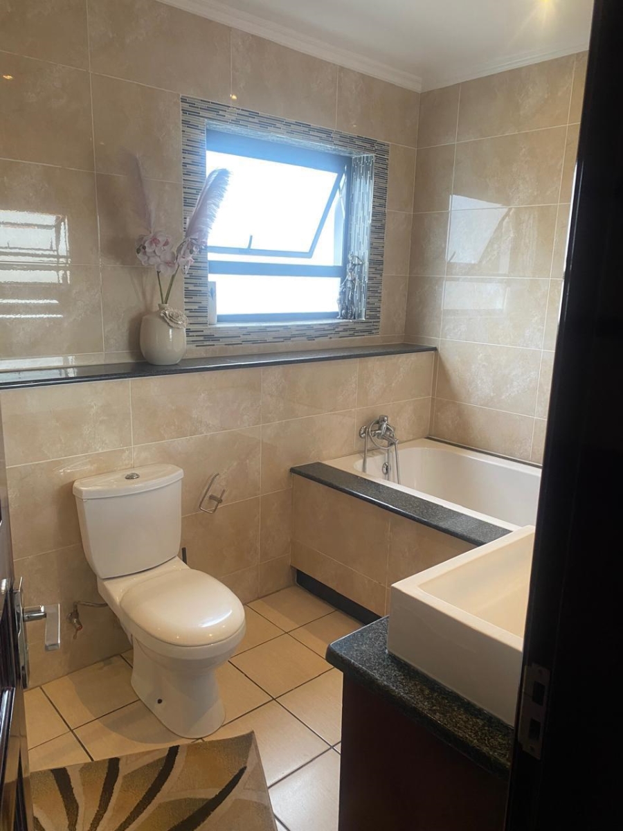 3 Bedroom Property for Sale in Carlswald Gauteng