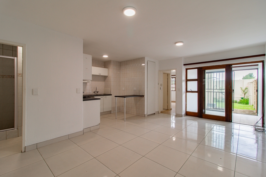 2 Bedroom Property for Sale in Morningside Gauteng