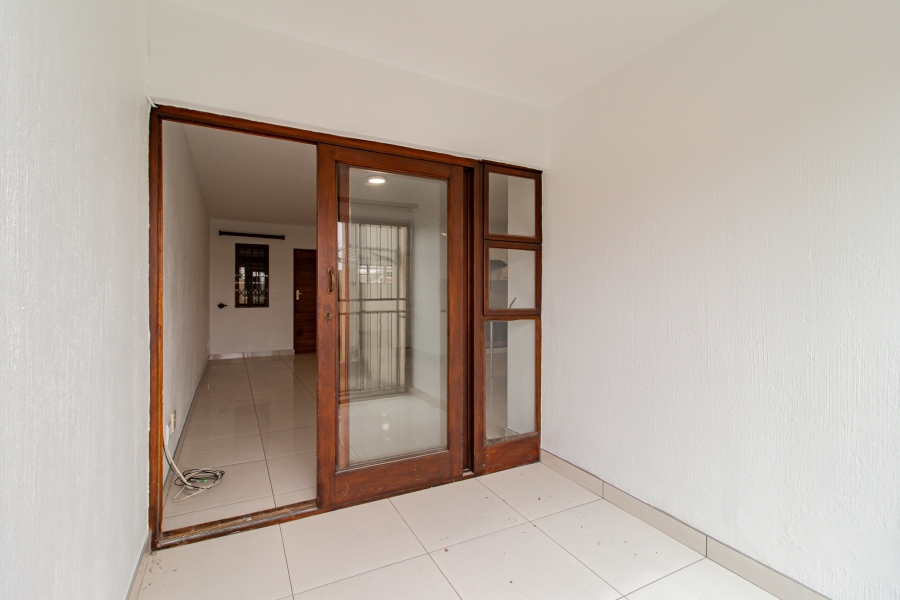 2 Bedroom Property for Sale in Morningside Gauteng