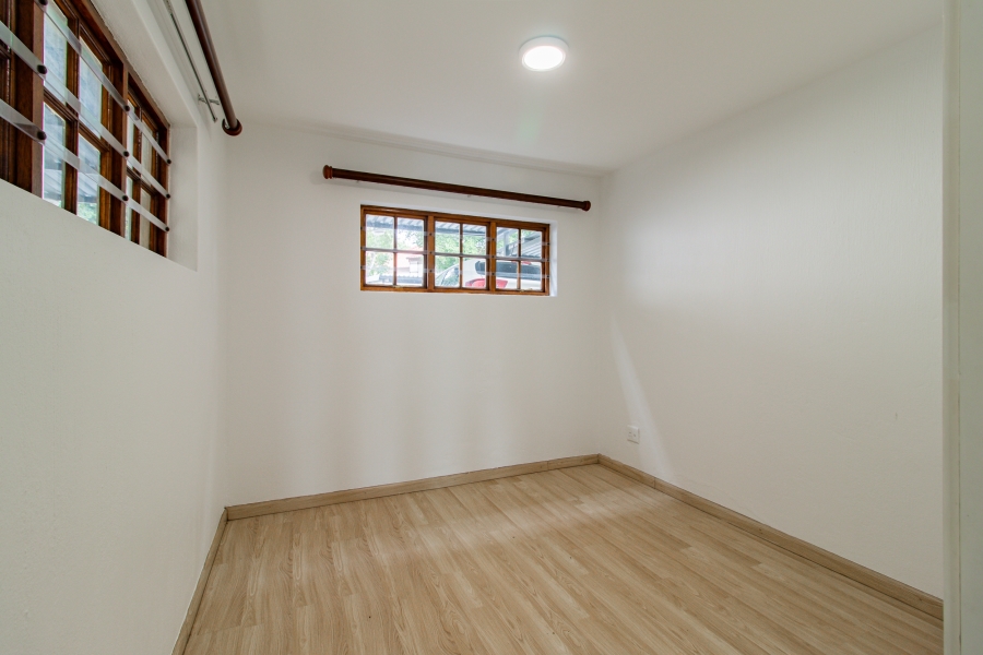 2 Bedroom Property for Sale in Morningside Gauteng