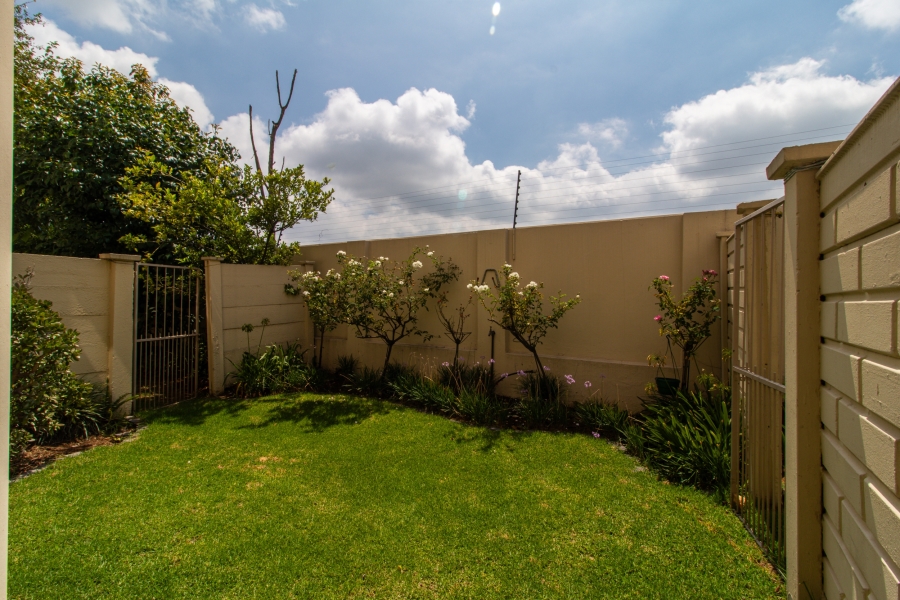 2 Bedroom Property for Sale in Morningside Gauteng