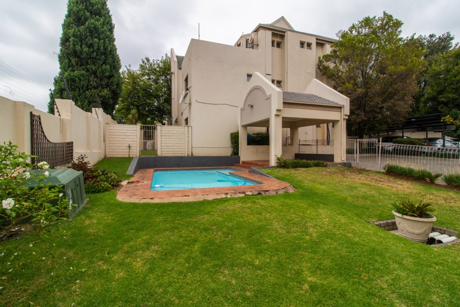 2 Bedroom Property for Sale in Morningside Gauteng