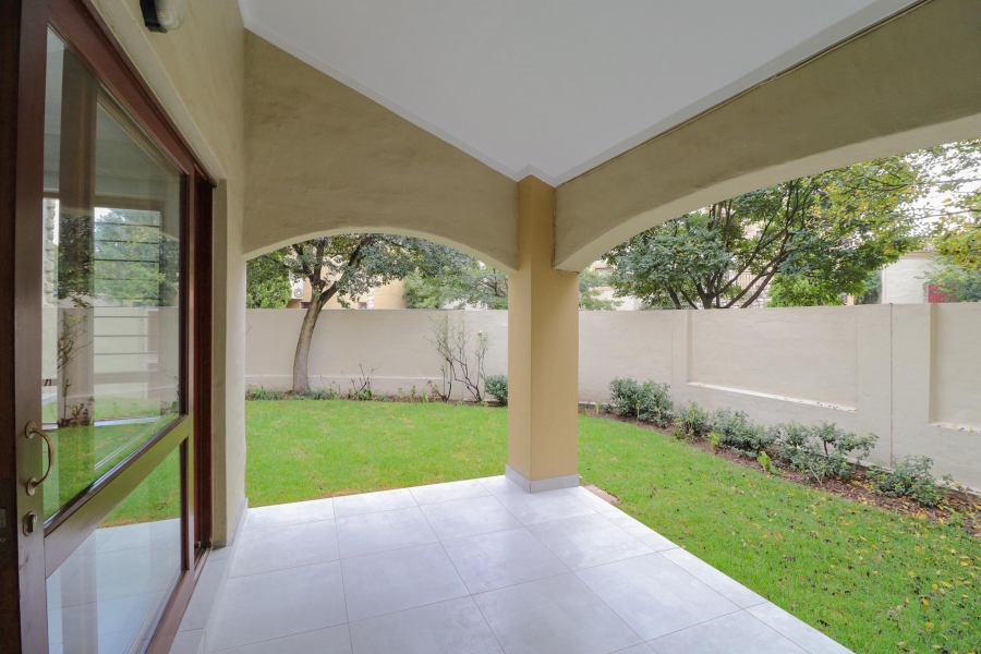 To Let 2 Bedroom Property for Rent in Morningside Gauteng